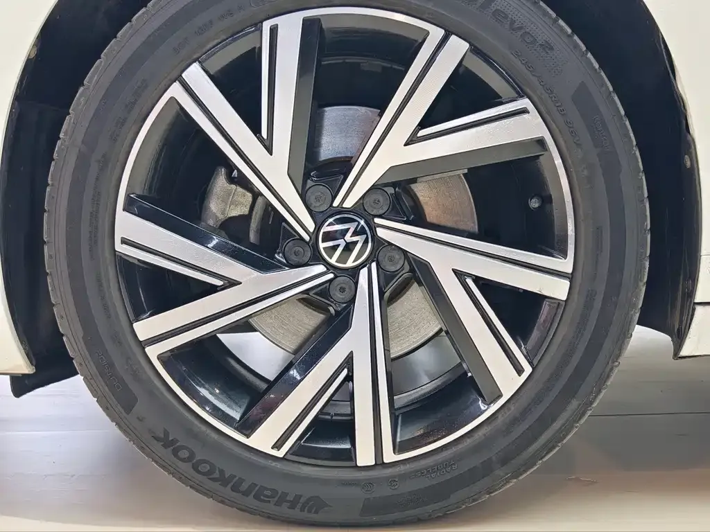 Volkswagen CC 2022 из CN, фото 7