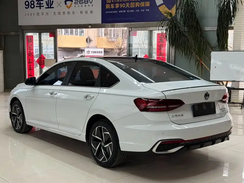 Volkswagen Lavida 2023 из CN, фото 6