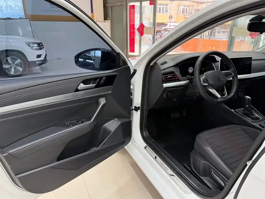 Volkswagen Lavida 2023 из CN, фото 5