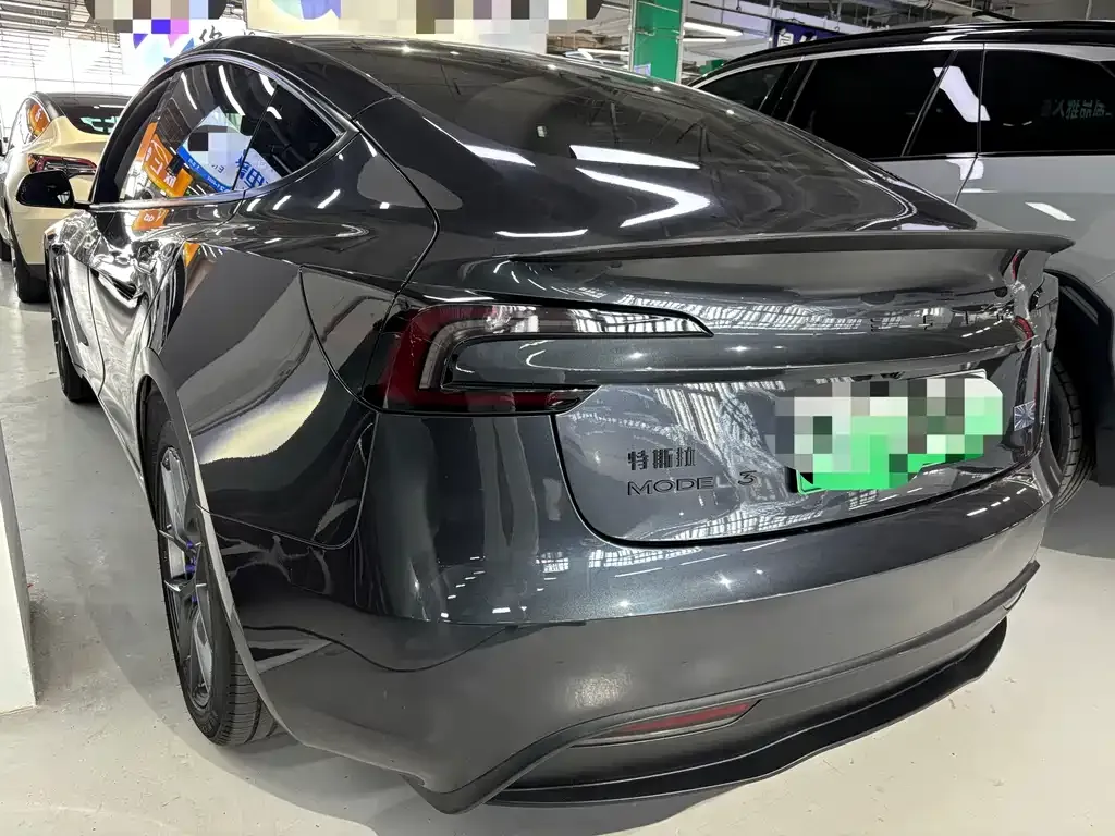 Tesla Model 3 2024 из CN, фото 10
