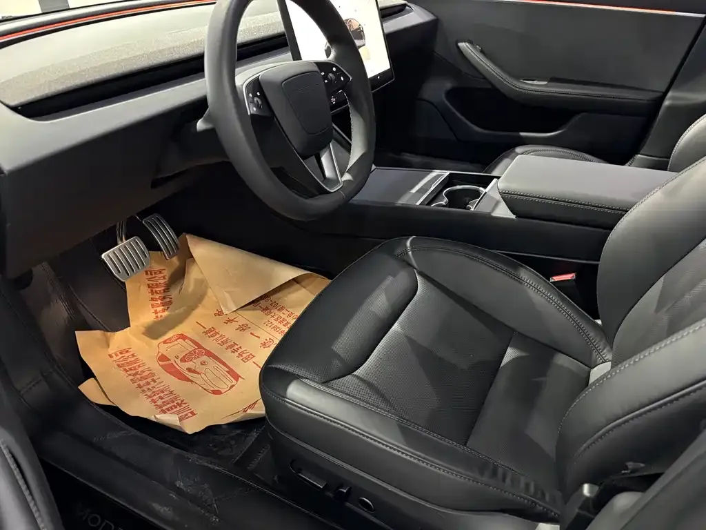 Tesla Model 3 2024 из CN, фото 3
