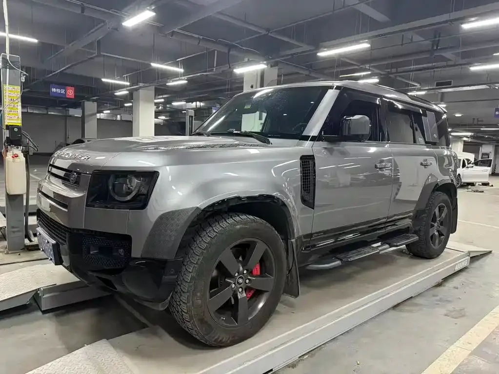 Land Rover Defender — фото 9