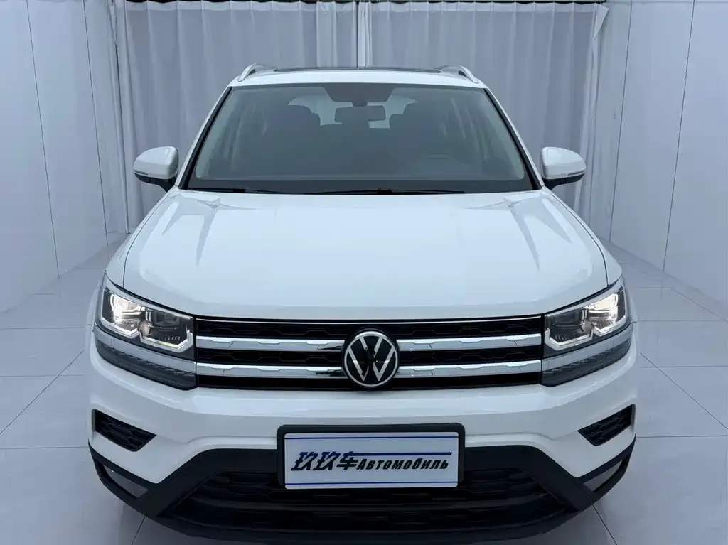 Volkswagen Tharu — фото 4