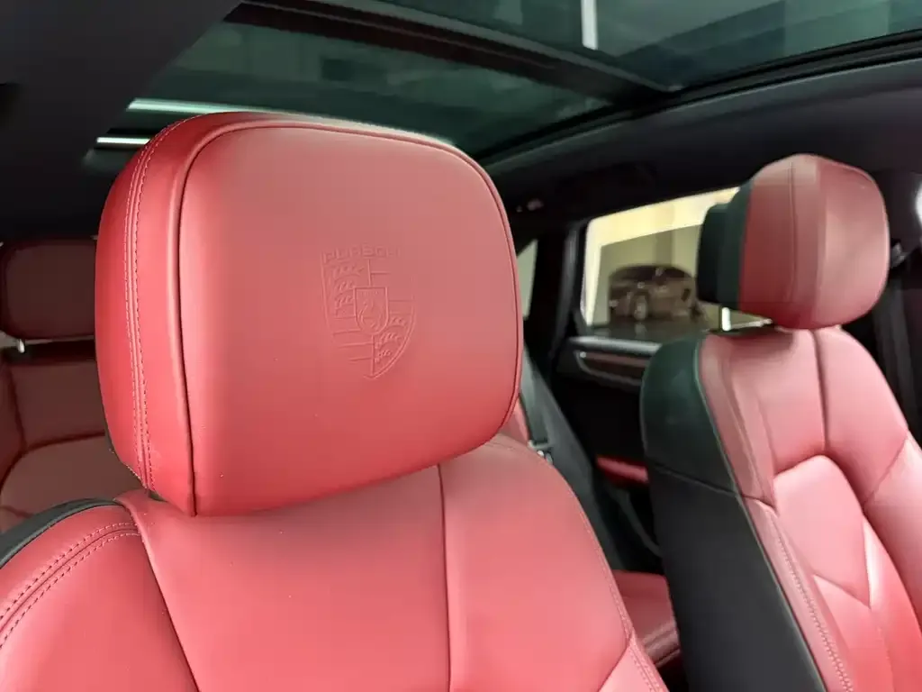 Porsche Macan — фото 10