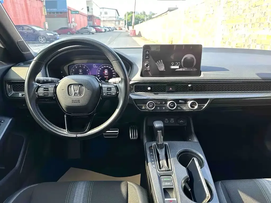 Honda Civic — фото 7