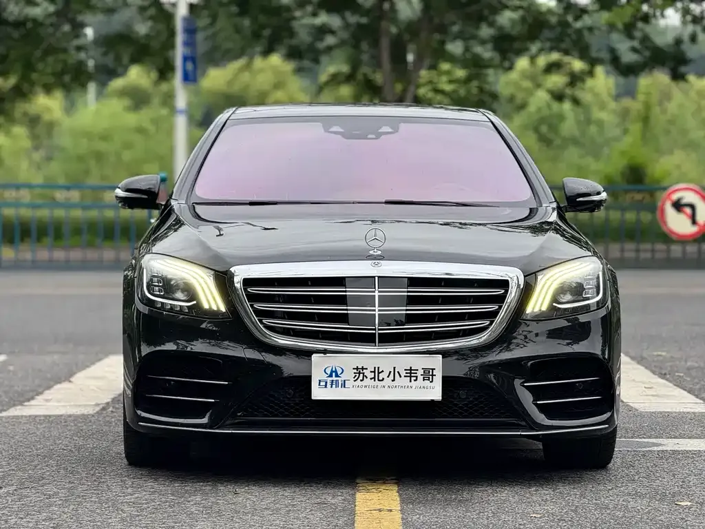 Mercedes-Benz S-Class — фото 1