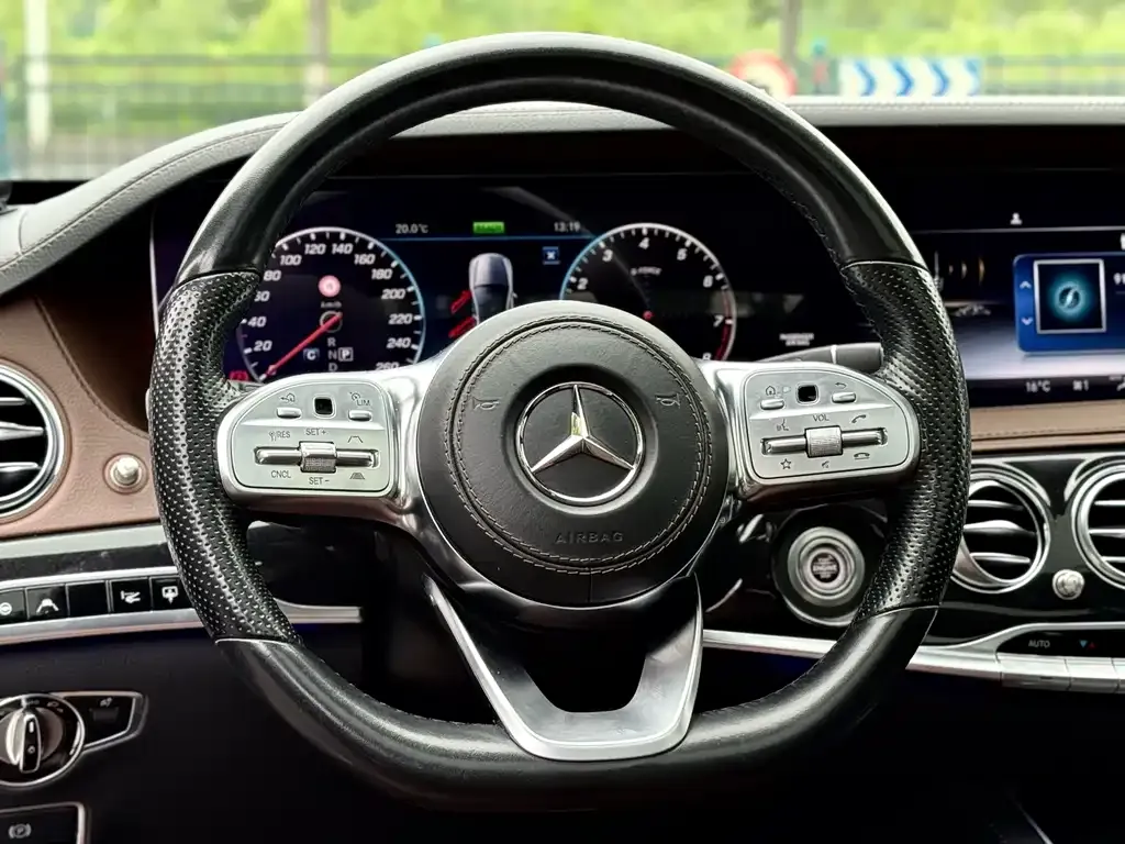 Mercedes-Benz S-Class — фото 3
