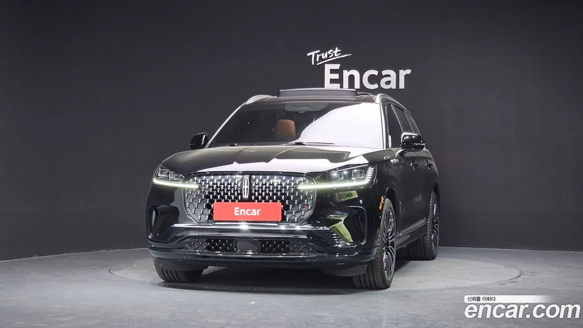 Lincoln Aviator — фото 10