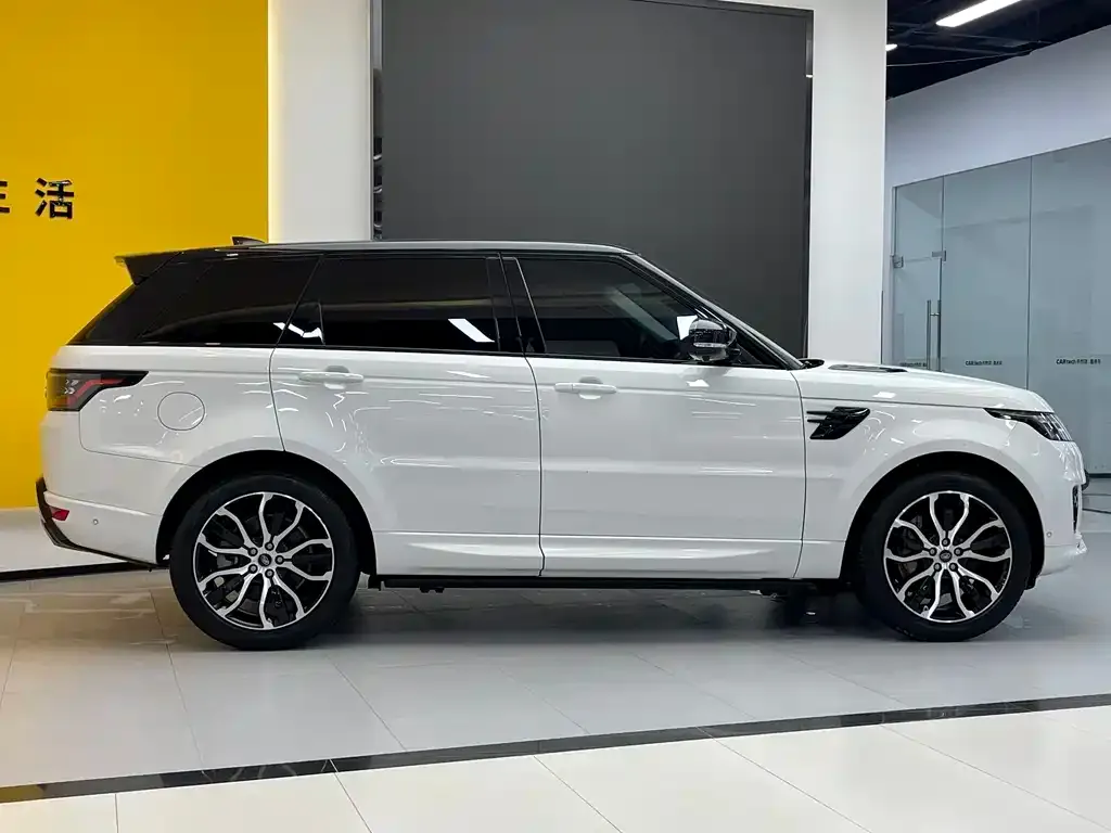 Land Rover Sport — фото 5