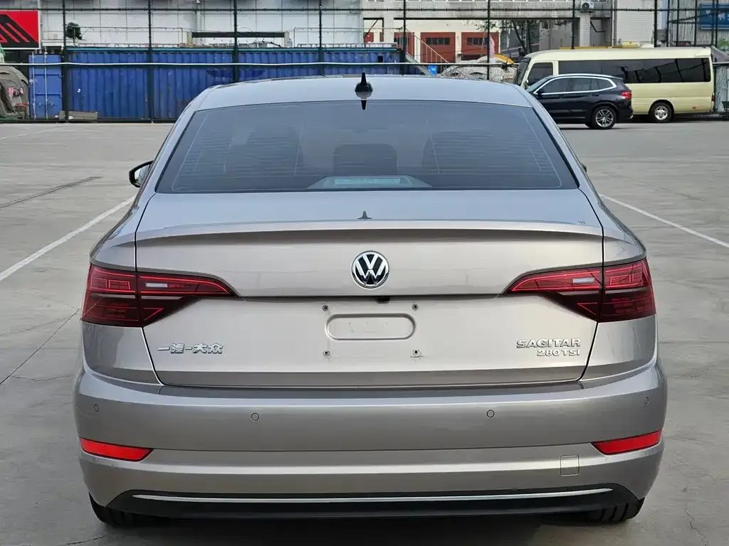 Volkswagen Sagitar 2021 из CN, фото 4