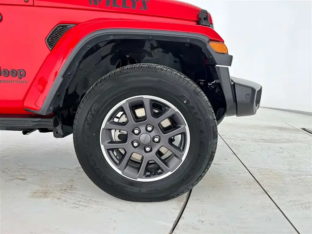 Jeep Gladiator 2023 из CN, фото 10