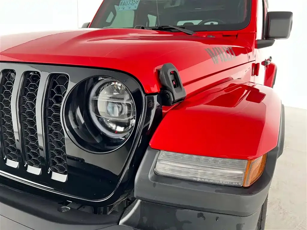 Jeep Gladiator 2023 из CN, фото 9