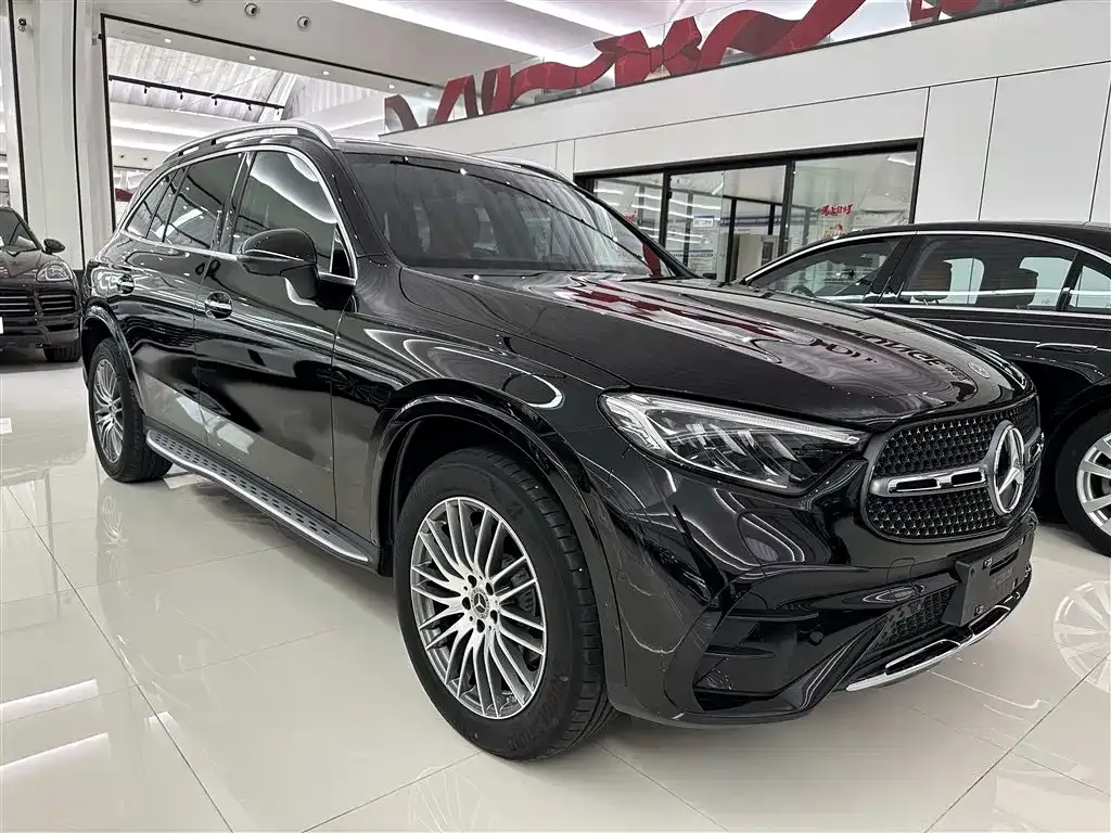 Mercedes-Benz GLC — фото 10