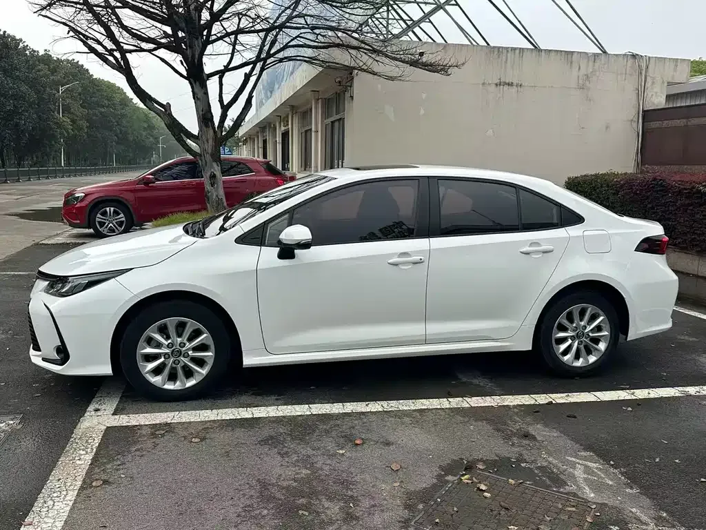 Toyota Corolla 2021 из CN, фото 6