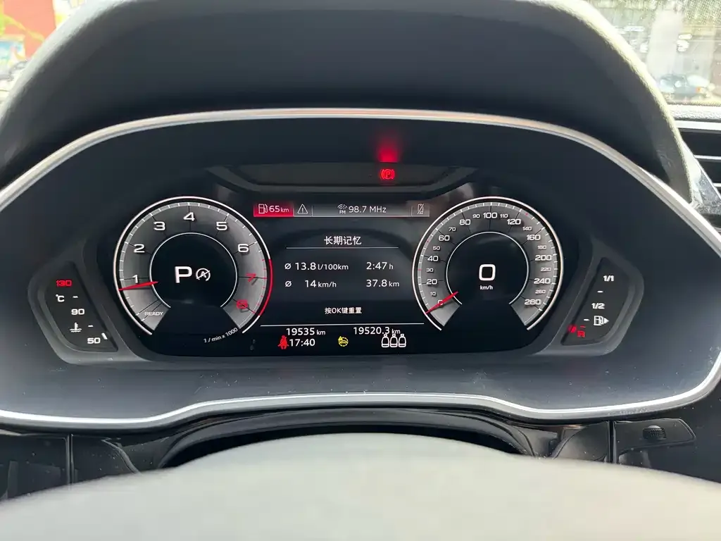 Audi Q3 2023 из CN, фото 10