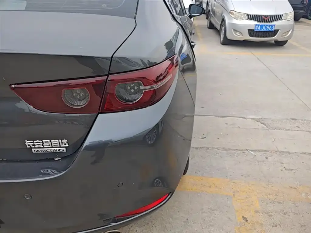 Mazda 3 Axela 2021 из CN, фото 3