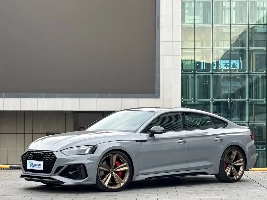 Audi RS 5