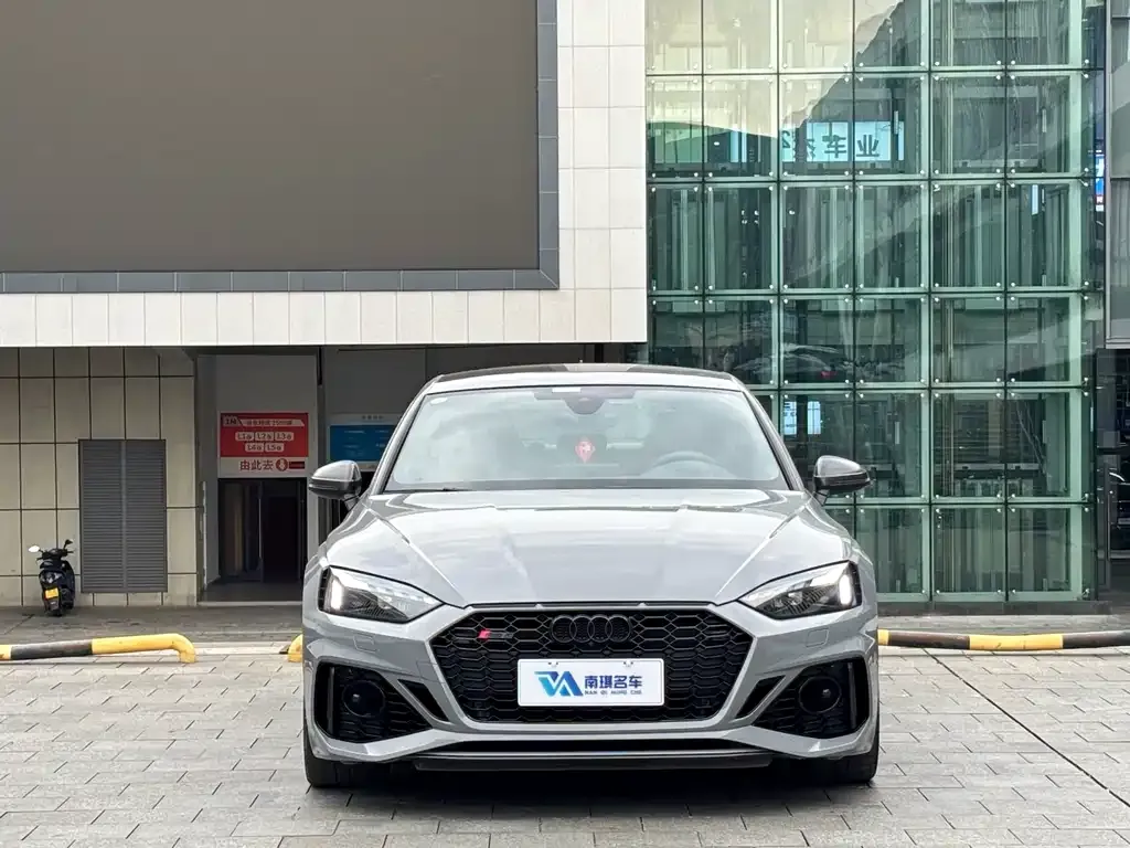 Audi RS 5 2025 из CN, фото 5