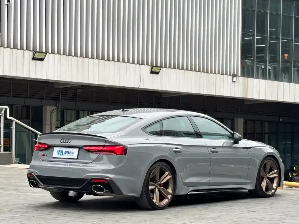 Audi RS 5 2025 из CN, фото 4