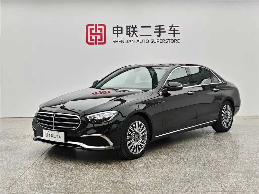 Mercedes-Benz E-Class — фото 1