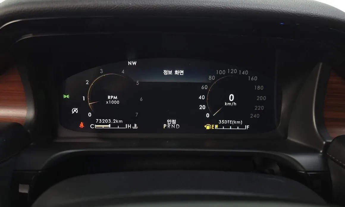 Lincoln Aviator 2021 из KR, фото 2