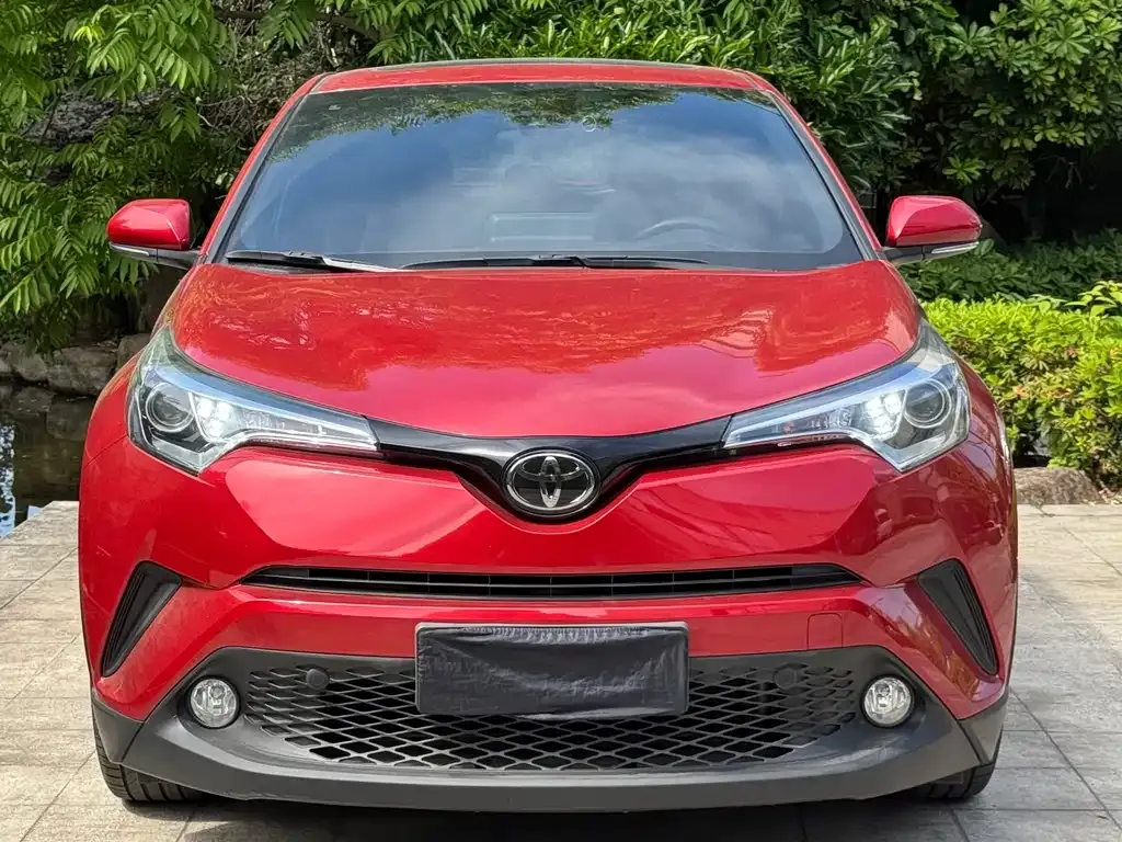 Toyota C-HR — фото 4