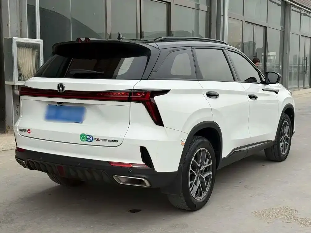 Changan CS75PLUS — фото 8