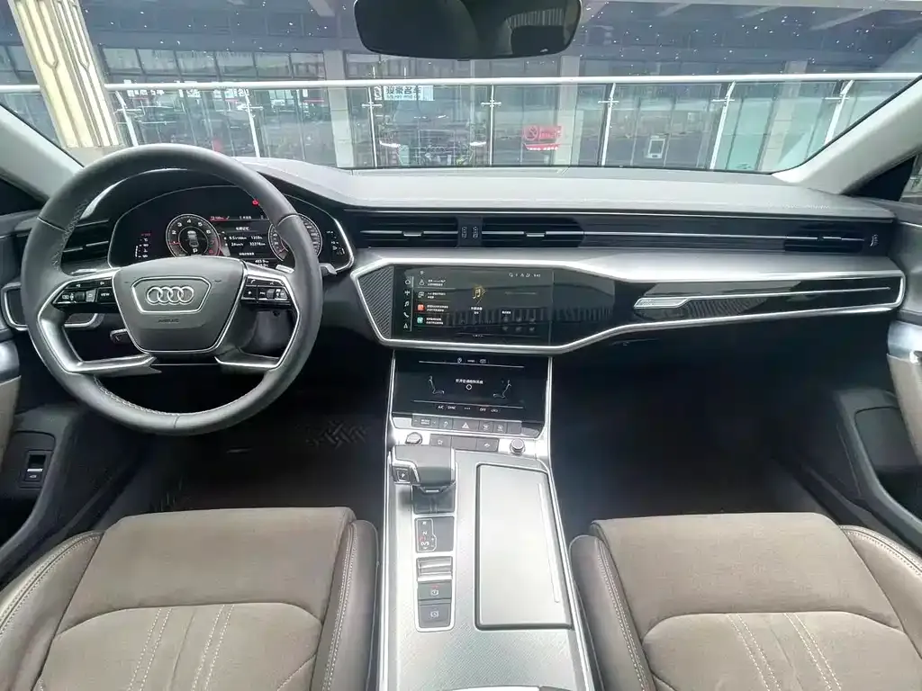 Audi A7L — фото 4