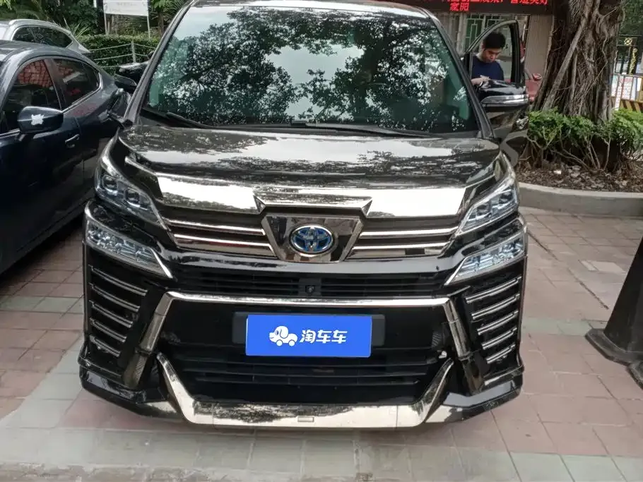 Toyota Vellfire 2021 из CN, фото 4
