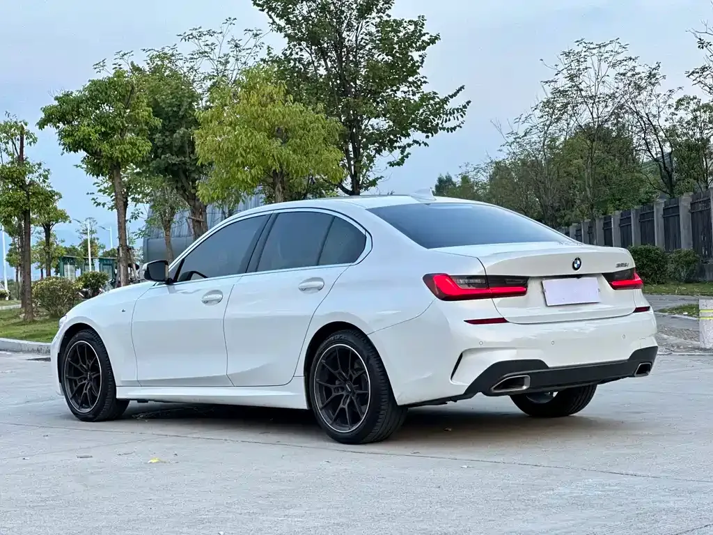 BMW 3 Series — фото 10