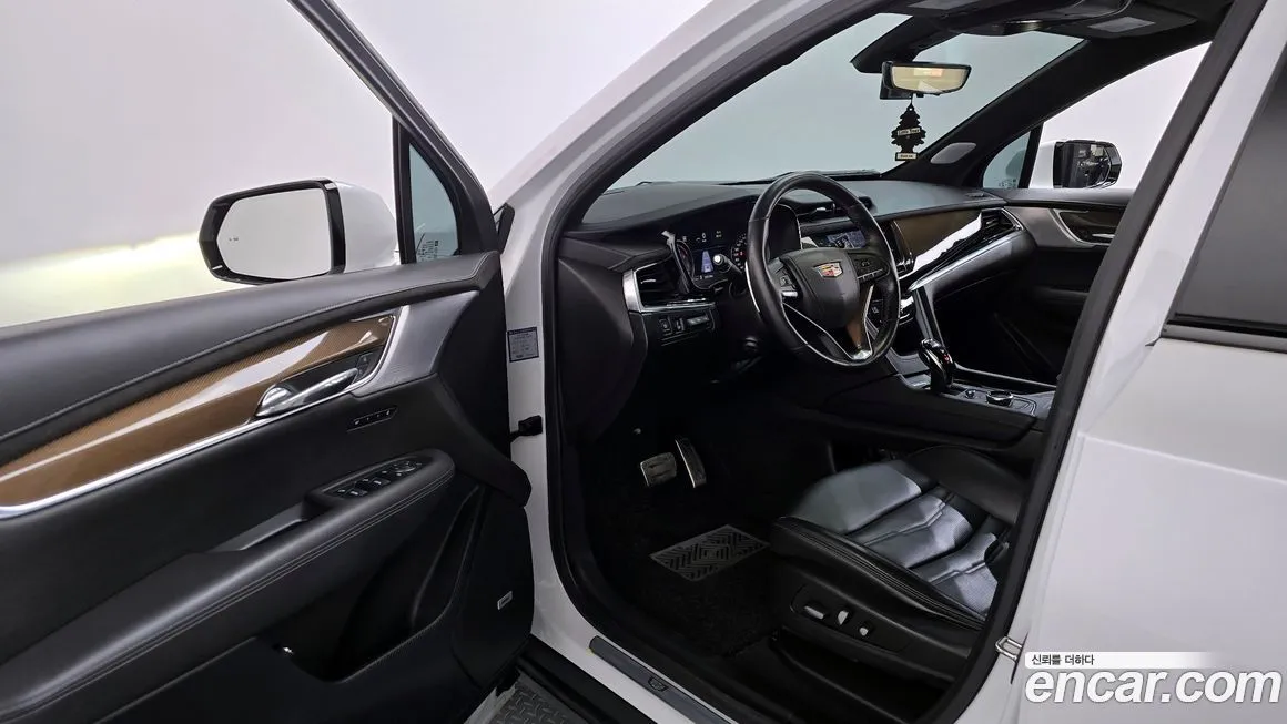Cadillac XT6 2023 из KR, фото 8