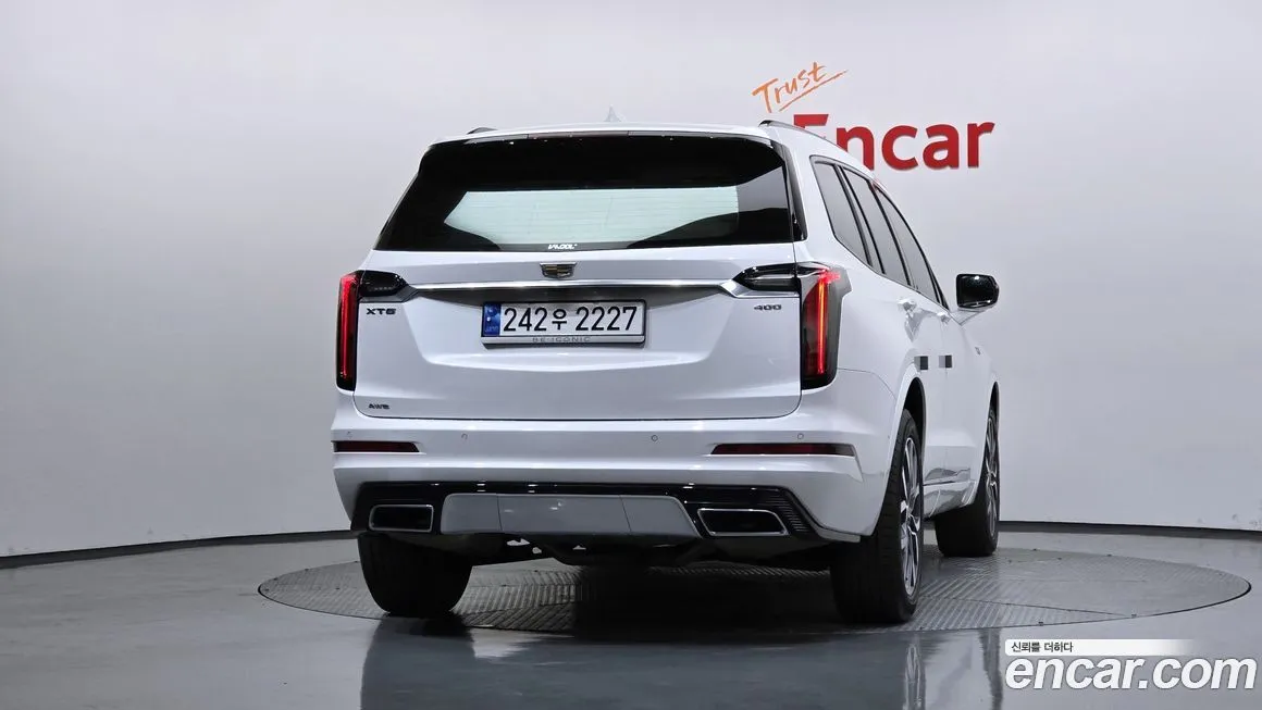 Cadillac XT6 2023 из KR, фото 4