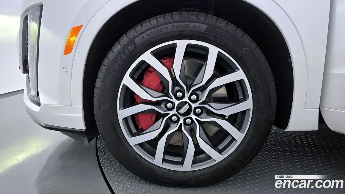 Cadillac XT6 2023 из KR, фото 5