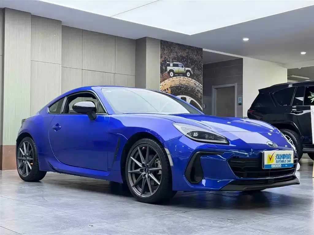 Subaru BRZ 2023 из CN, фото 3