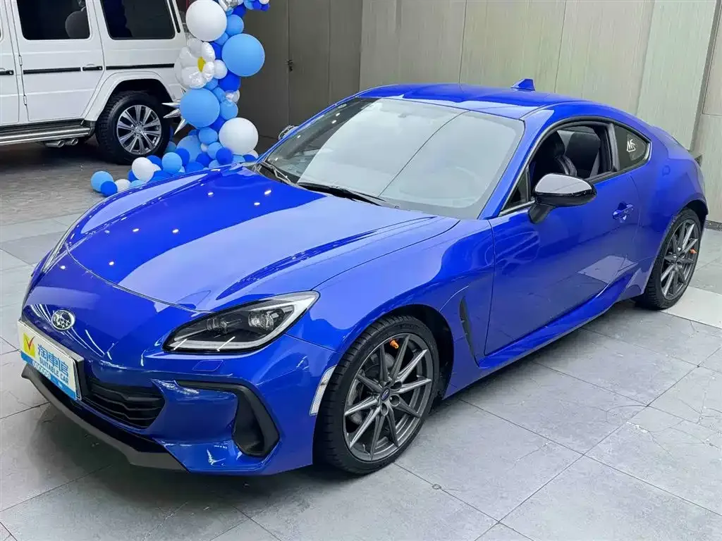 Subaru BRZ 2023 из CN, фото 7