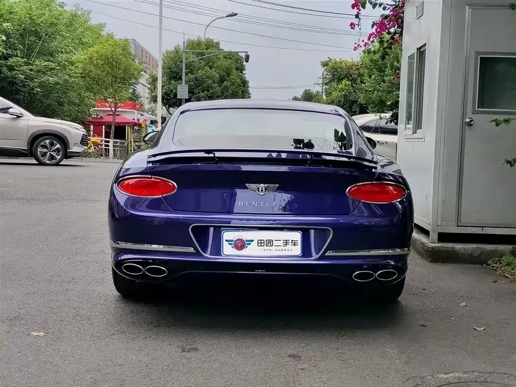 Bentley Continental — фото 9