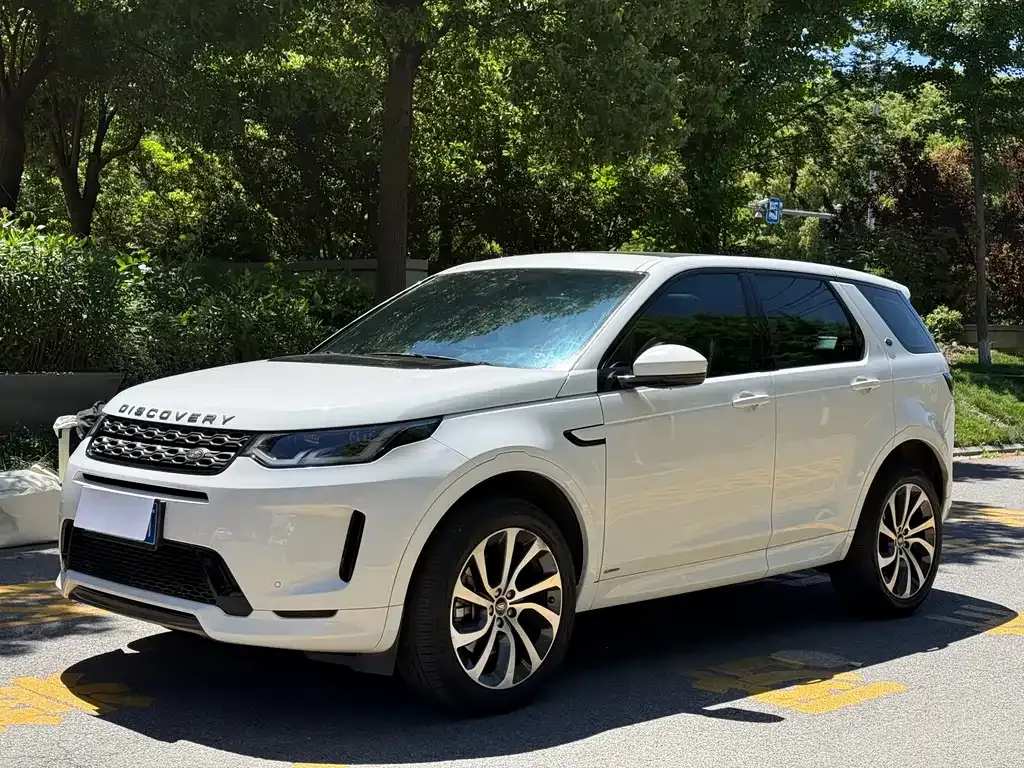 Land Rover Discovery Sport — фото 1