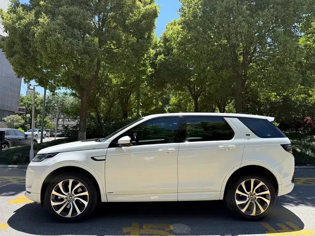 Land Rover Discovery Sport — фото 6