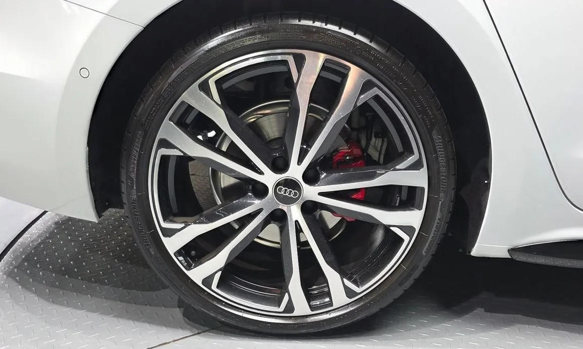 Audi A5 2025 из KR, фото 4