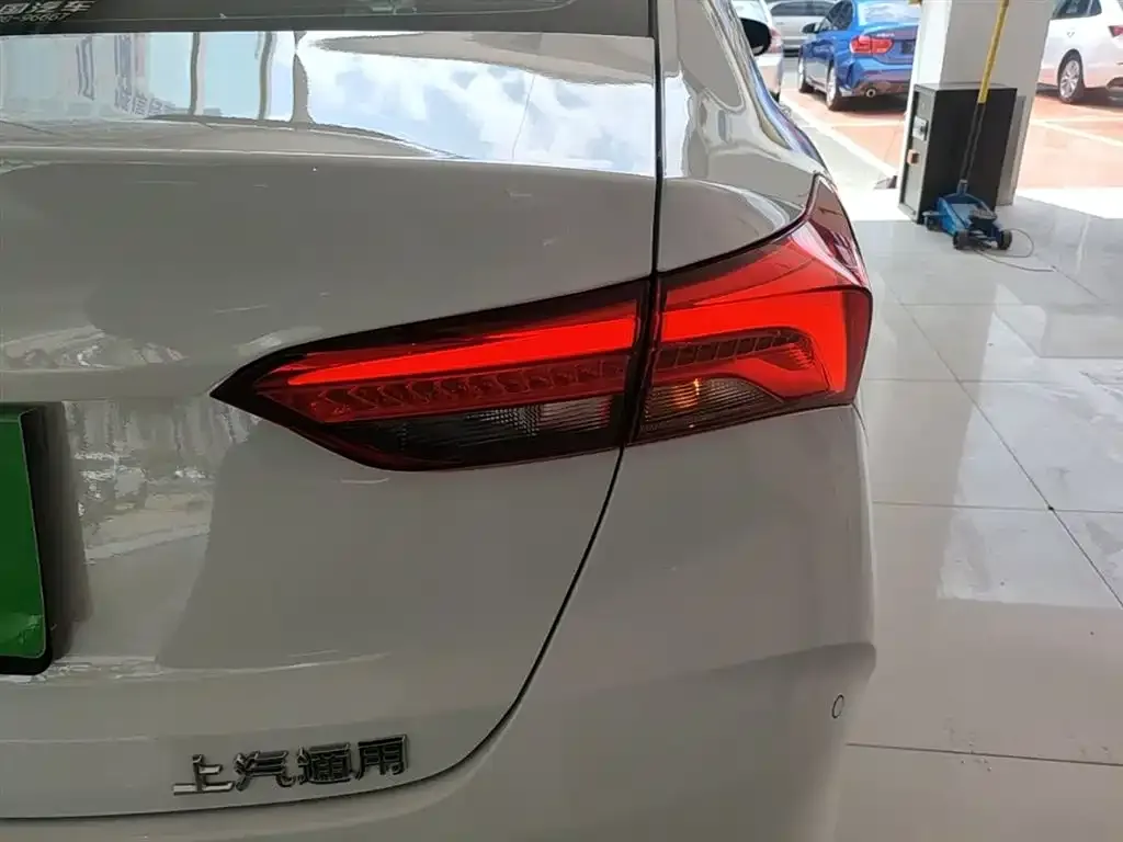 Buick Verano 2024 из CN, фото 2