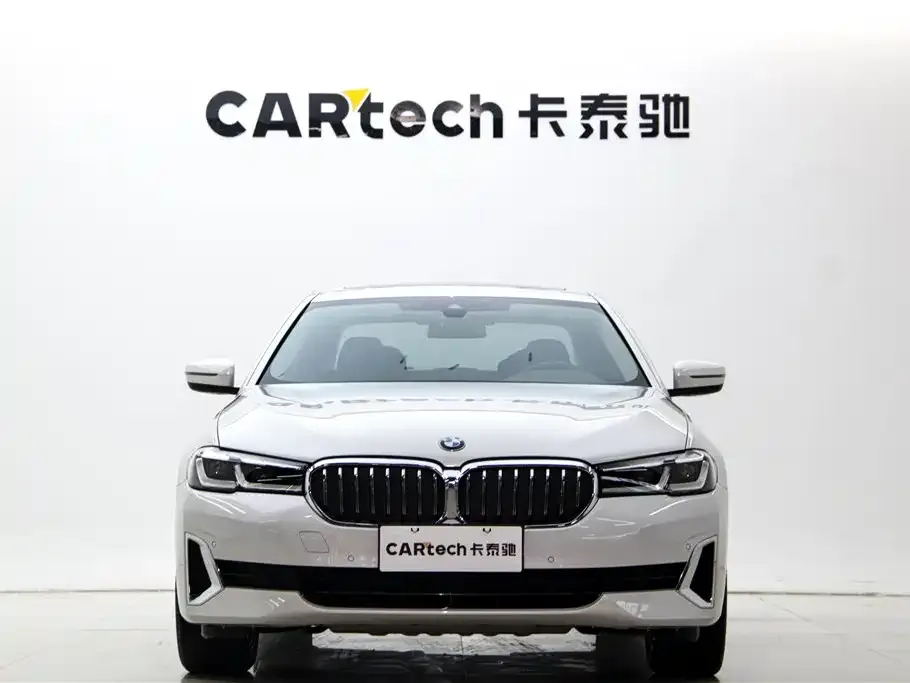 BMW 5 Series — фото 4