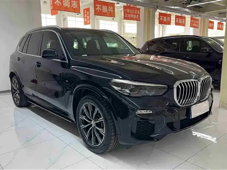 BMW X5 (Import) — фото 5