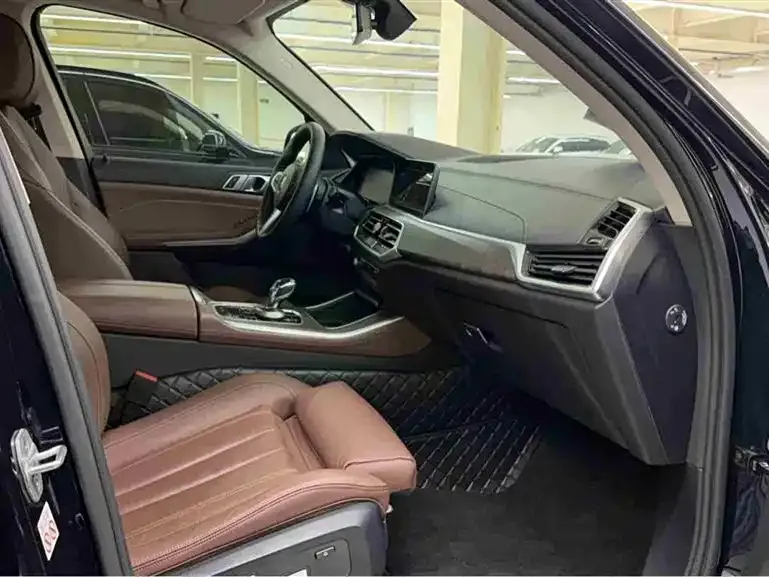 BMW X5 (Import) — фото 4
