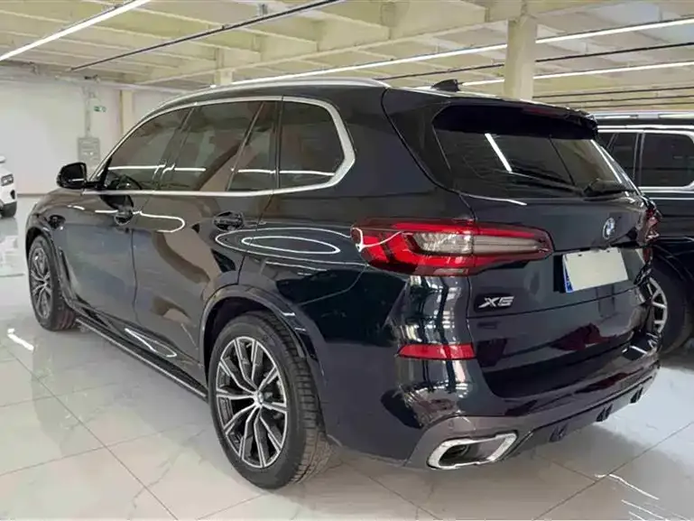 BMW X5 (Import) — фото 3