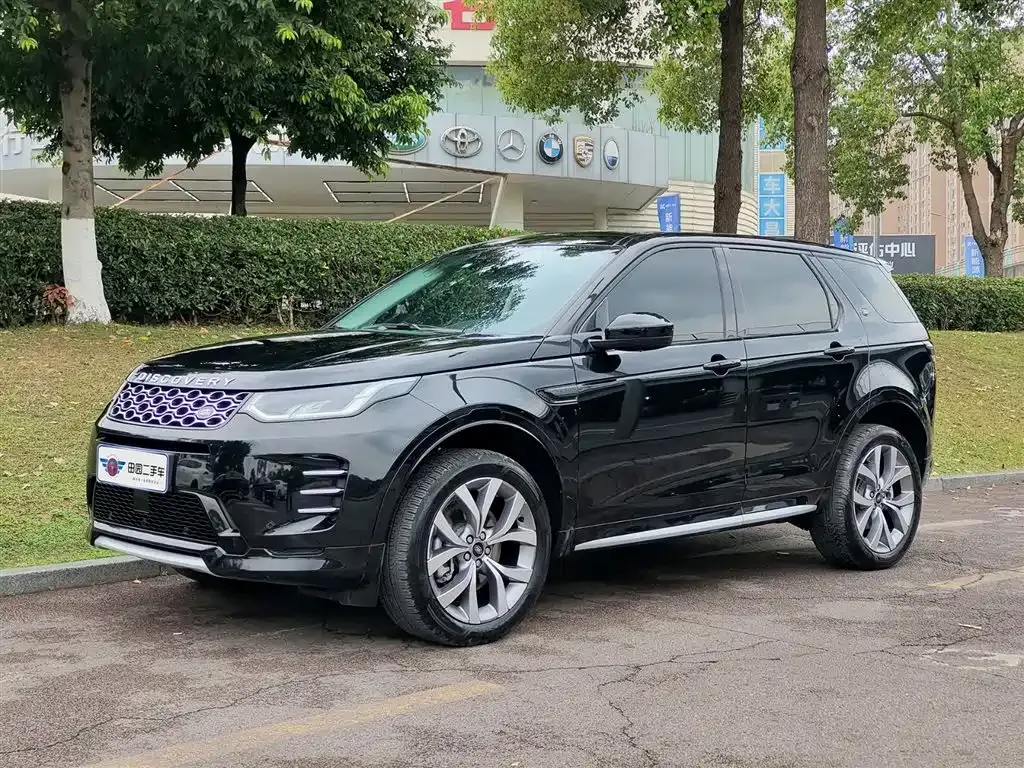 Land Rover Discovery Sport — фото 1