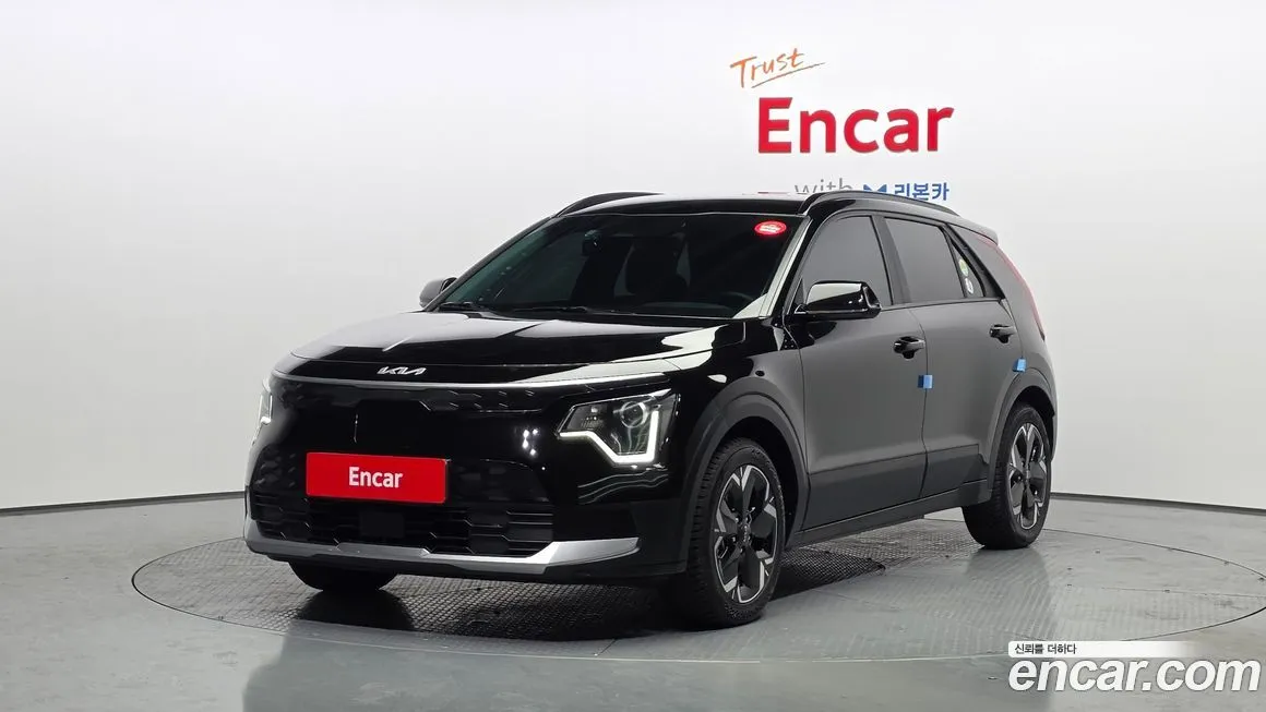 Kia Niro — фото 1