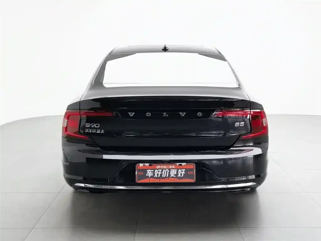 Volvo S90 — фото 3