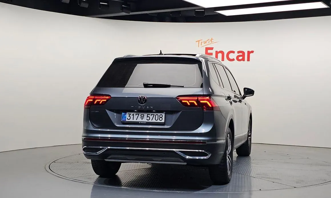 Volkswagen Tiguan — фото 3