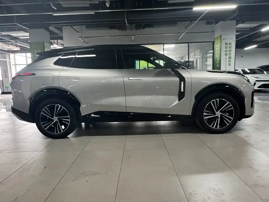 Lynk & Co 08 EM-P 2024 из CN, фото 3
