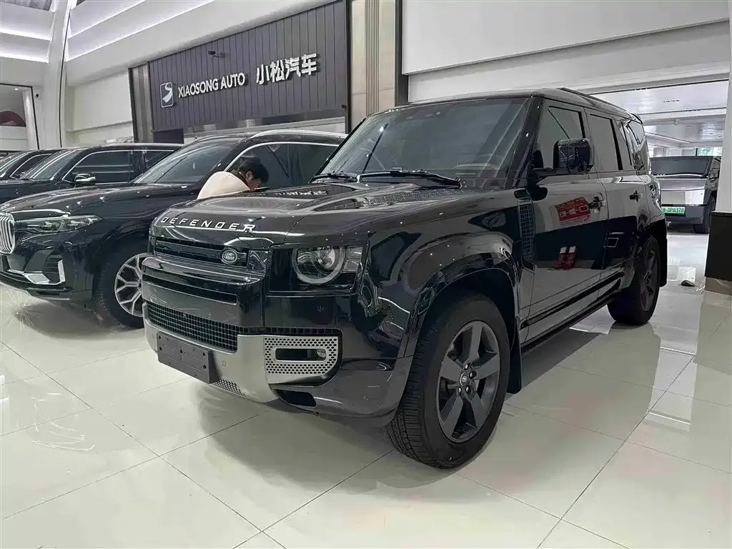 Land Rover Defender — фото 10